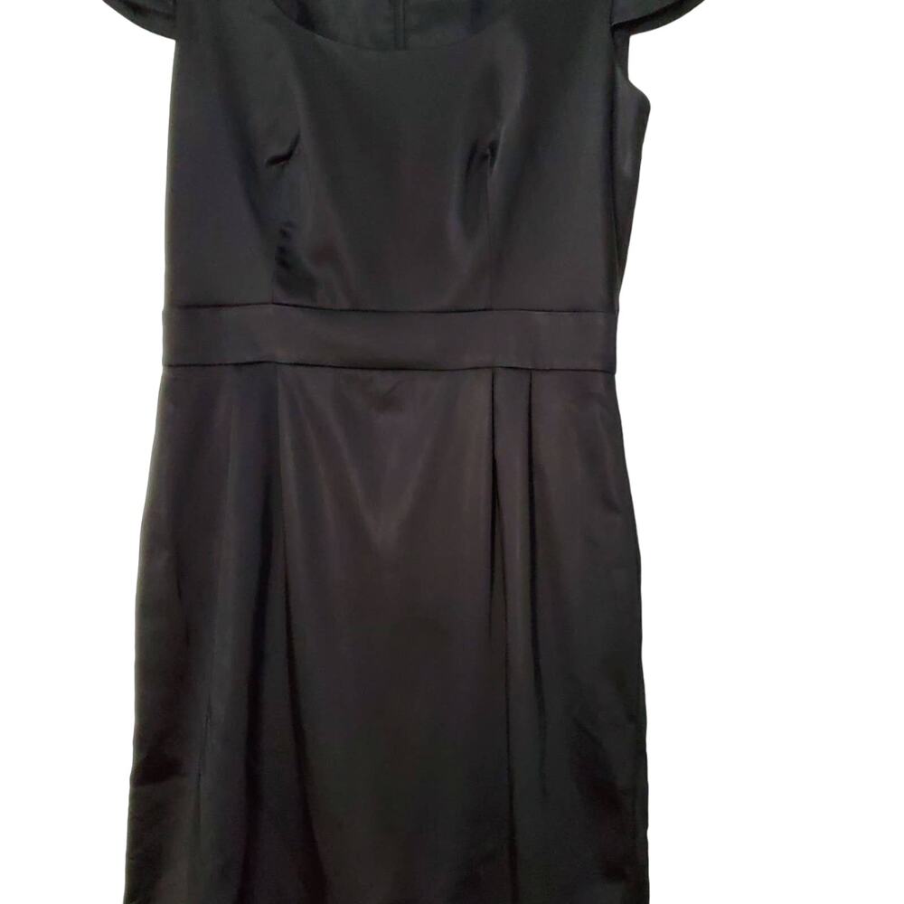 SZ 4  gianni bini little black dress